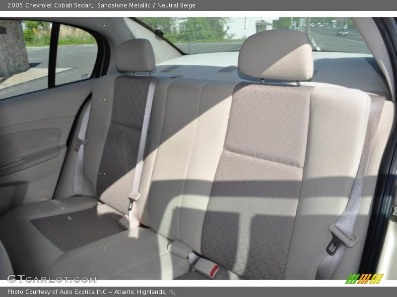 Sandstone Metallic / Neutral Beige 2005 Chevrolet Cobalt Sedan