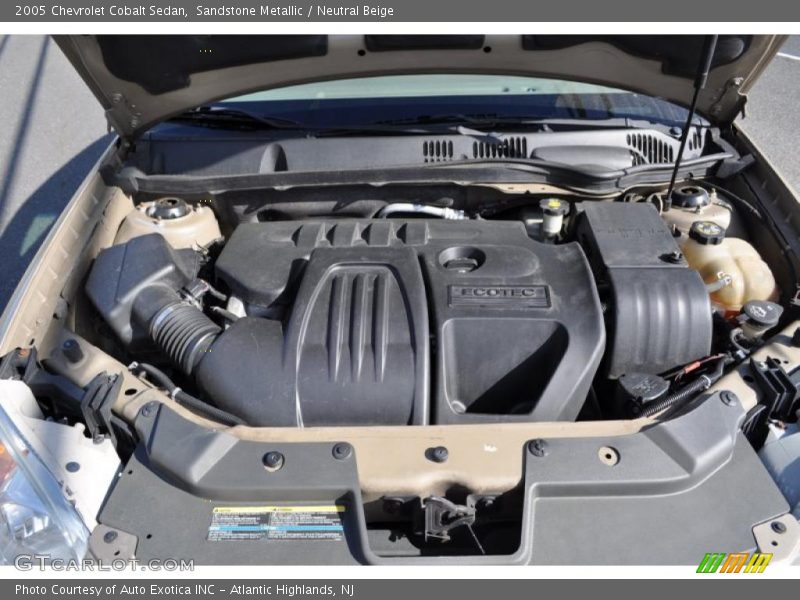 Sandstone Metallic / Neutral Beige 2005 Chevrolet Cobalt Sedan