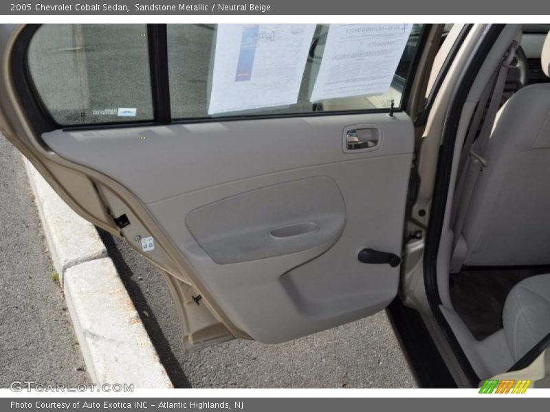 Sandstone Metallic / Neutral Beige 2005 Chevrolet Cobalt Sedan