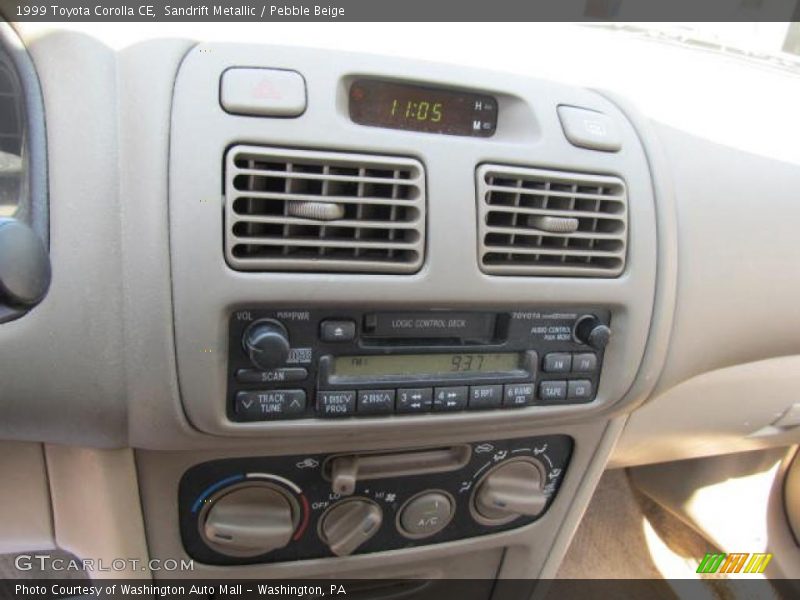 Sandrift Metallic / Pebble Beige 1999 Toyota Corolla CE