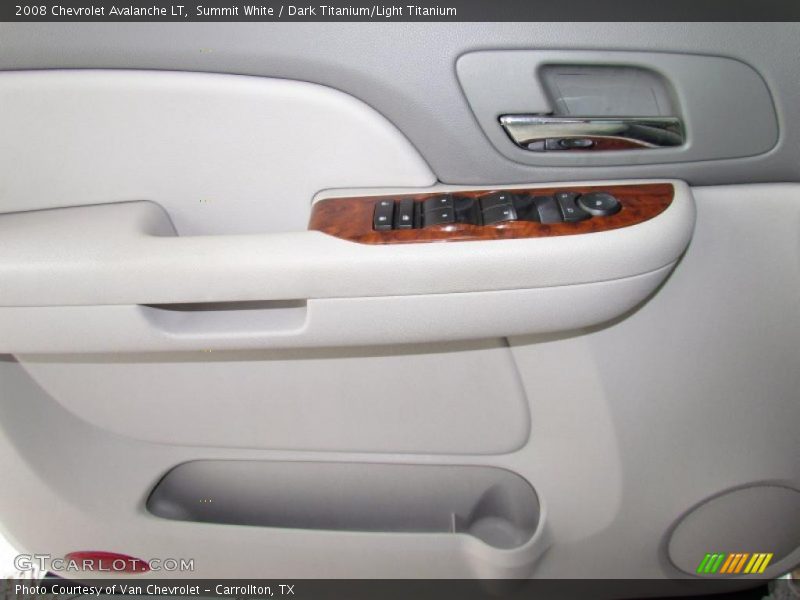 Door Panel of 2008 Avalanche LT