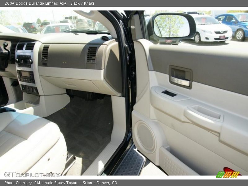Black / Khaki 2004 Dodge Durango Limited 4x4