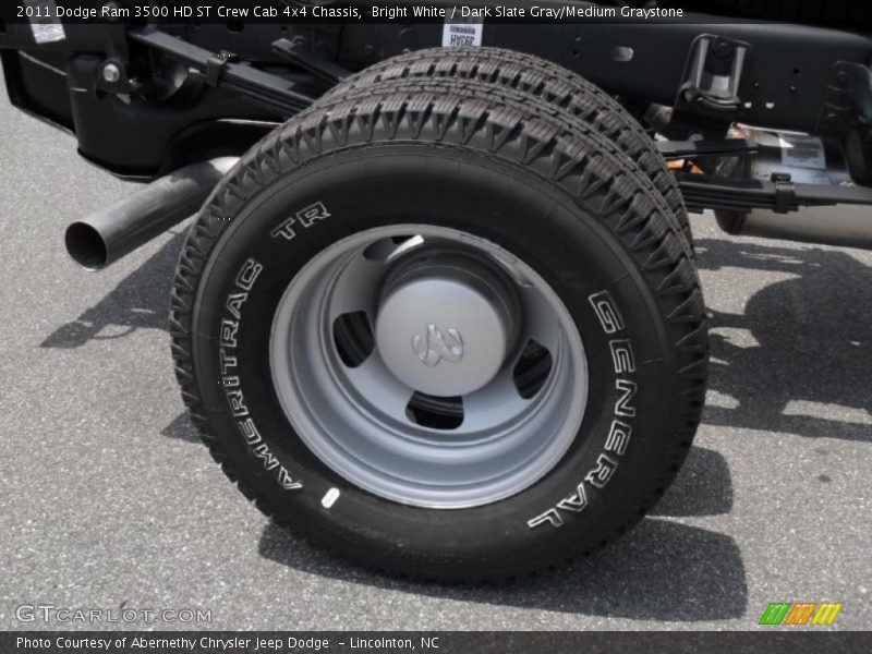  2011 Ram 3500 HD ST Crew Cab 4x4 Chassis Wheel