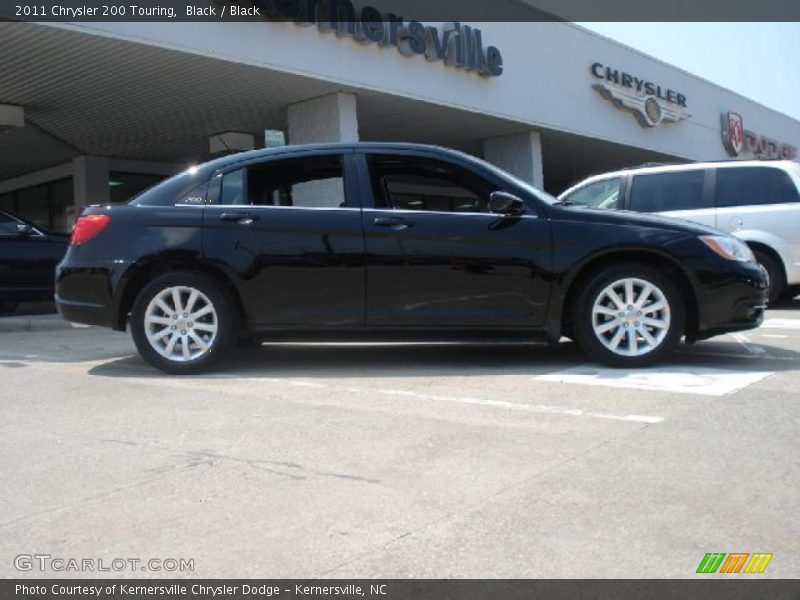 Black / Black 2011 Chrysler 200 Touring