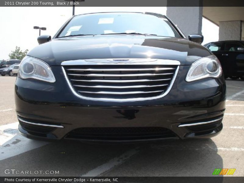 Black / Black 2011 Chrysler 200 Touring