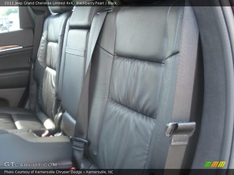Blackberry Pearl / Black 2011 Jeep Grand Cherokee Limited 4x4