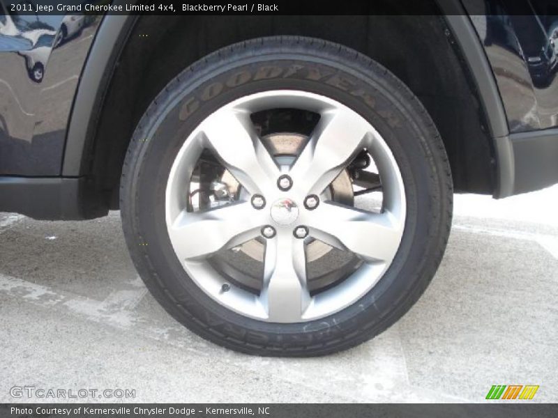 Blackberry Pearl / Black 2011 Jeep Grand Cherokee Limited 4x4