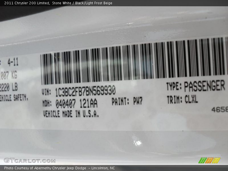 Stone White / Black/Light Frost Beige 2011 Chrysler 200 Limited