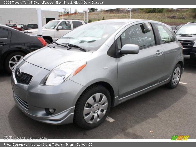 Silver Streak Mica / Dark Charcoal 2008 Toyota Yaris 3 Door Liftback