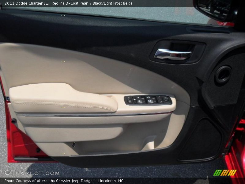Redline 3-Coat Pearl / Black/Light Frost Beige 2011 Dodge Charger SE