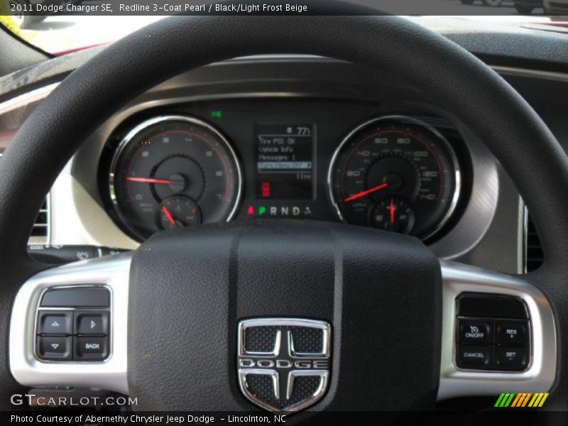 Redline 3-Coat Pearl / Black/Light Frost Beige 2011 Dodge Charger SE