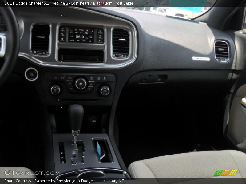 Redline 3-Coat Pearl / Black/Light Frost Beige 2011 Dodge Charger SE
