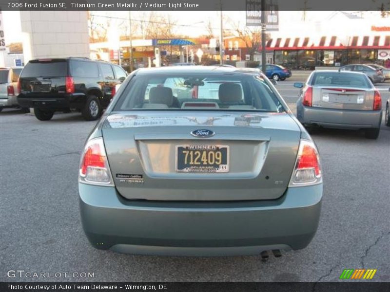 Titanium Green Metallic / Medium Light Stone 2006 Ford Fusion SE