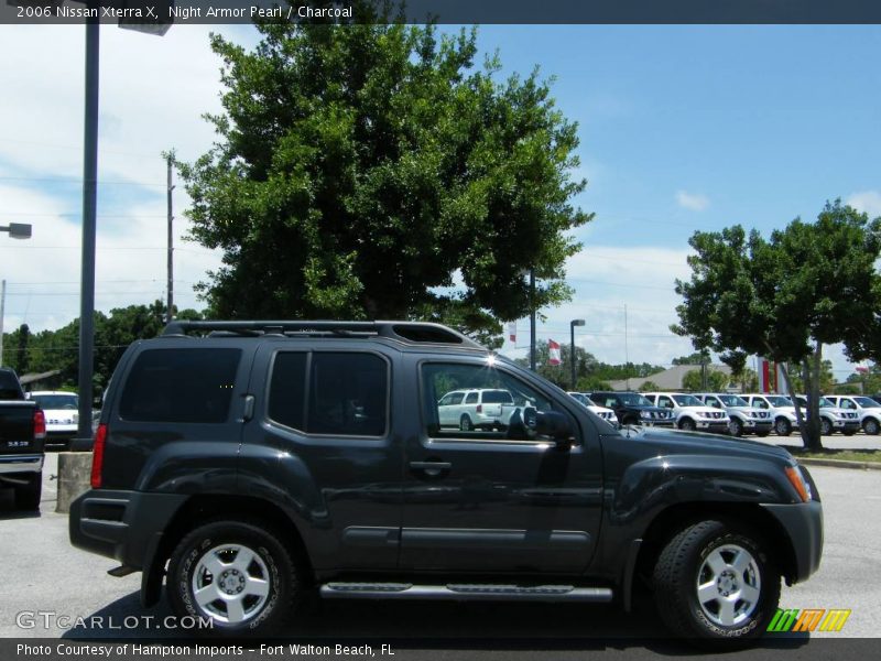 Night Armor Pearl / Charcoal 2006 Nissan Xterra X