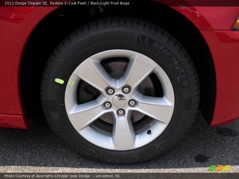 Redline 3-Coat Pearl / Black/Light Frost Beige 2011 Dodge Charger SE