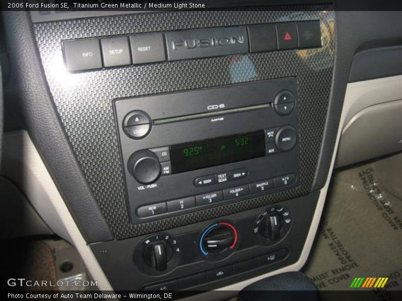 Titanium Green Metallic / Medium Light Stone 2006 Ford Fusion SE