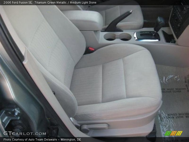 Titanium Green Metallic / Medium Light Stone 2006 Ford Fusion SE