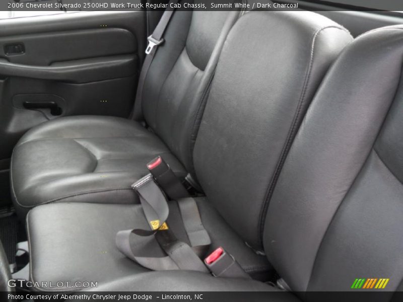 Summit White / Dark Charcoal 2006 Chevrolet Silverado 2500HD Work Truck Regular Cab Chassis