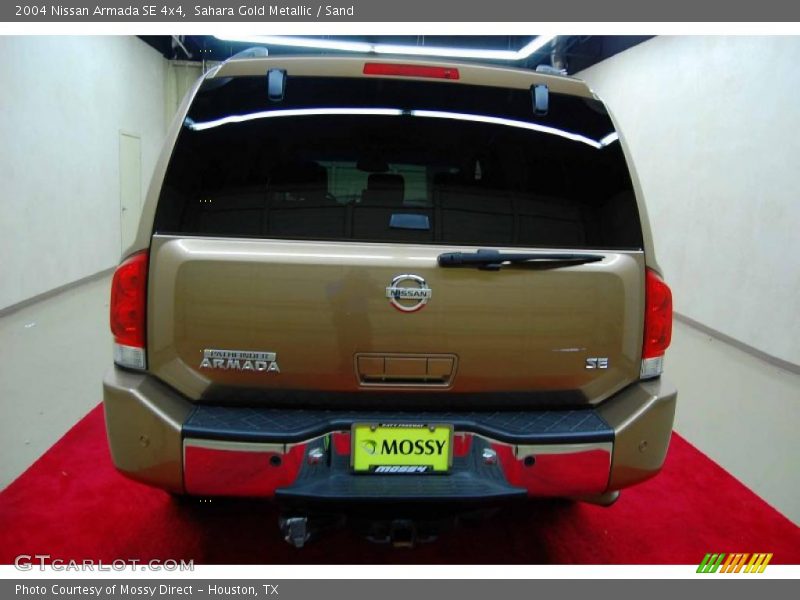 Sahara Gold Metallic / Sand 2004 Nissan Armada SE 4x4