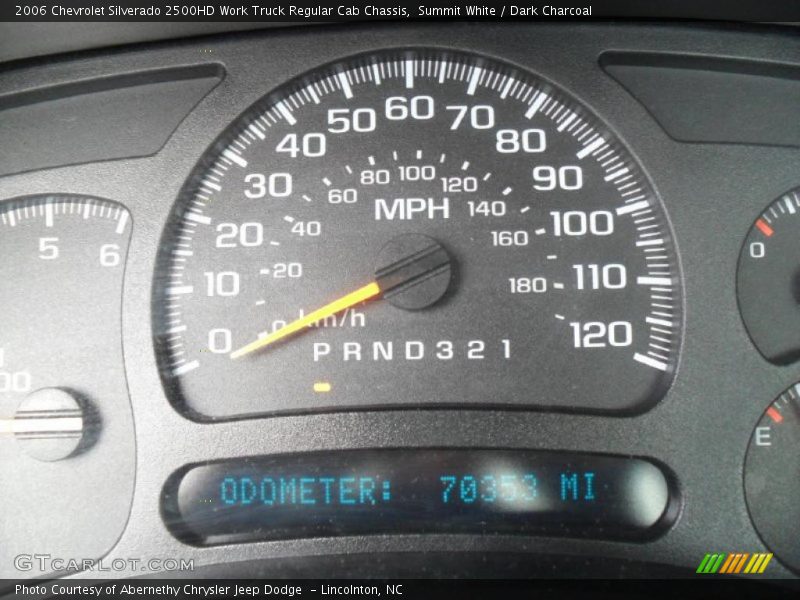 Summit White / Dark Charcoal 2006 Chevrolet Silverado 2500HD Work Truck Regular Cab Chassis