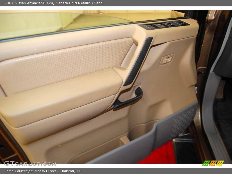 Door Panel of 2004 Armada SE 4x4