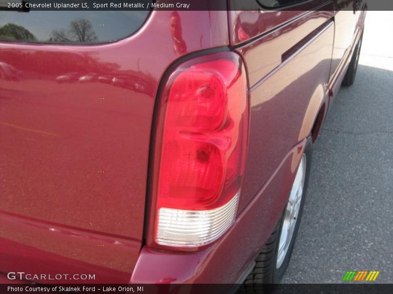 Sport Red Metallic / Medium Gray 2005 Chevrolet Uplander LS