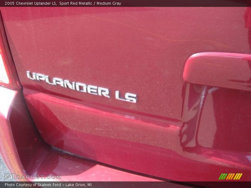 Sport Red Metallic / Medium Gray 2005 Chevrolet Uplander LS