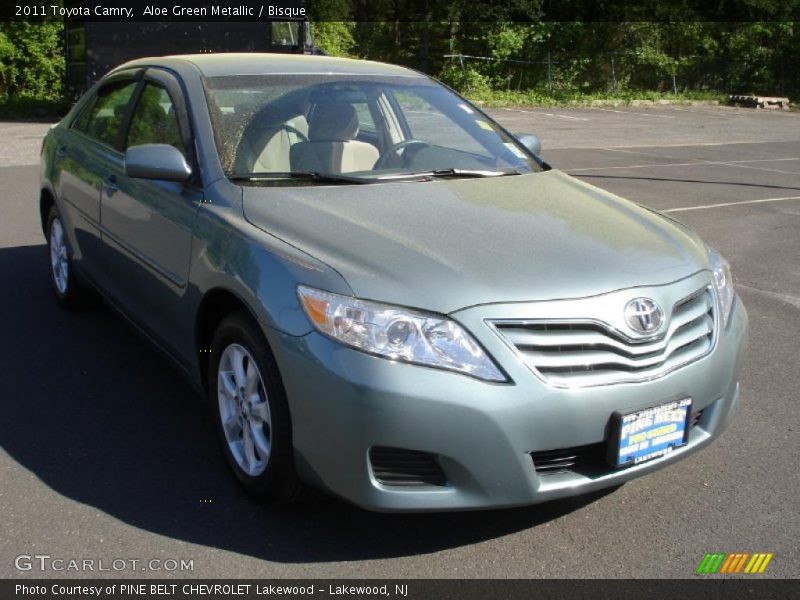 Aloe Green Metallic / Bisque 2011 Toyota Camry