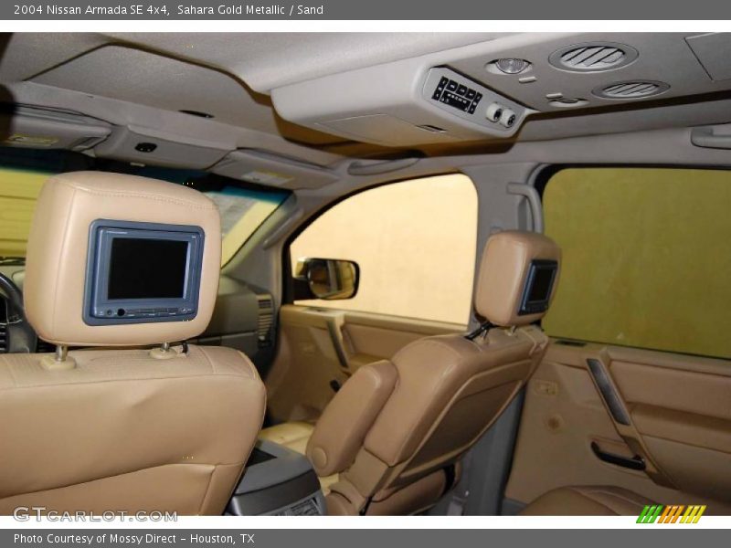 Sahara Gold Metallic / Sand 2004 Nissan Armada SE 4x4
