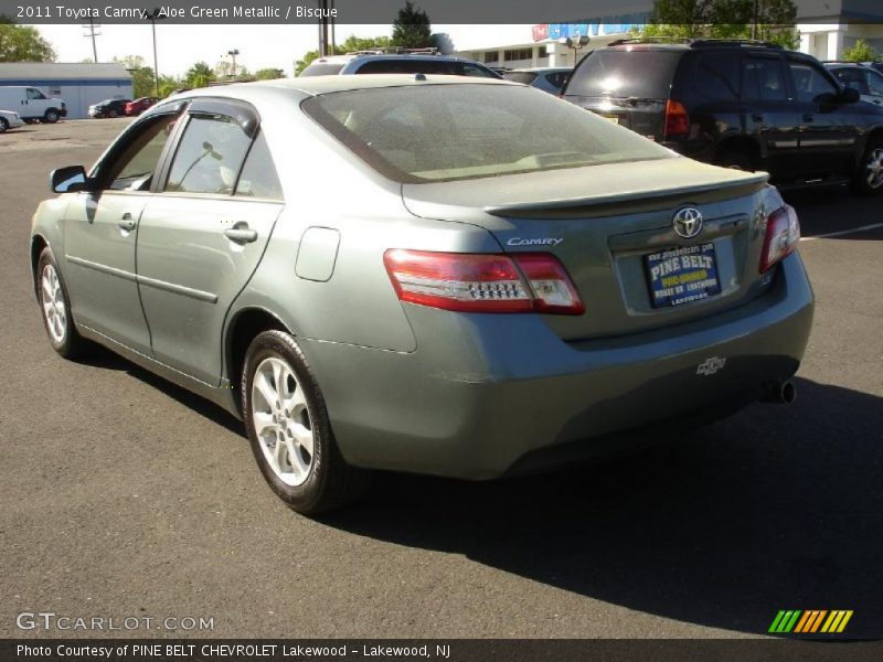 Aloe Green Metallic / Bisque 2011 Toyota Camry