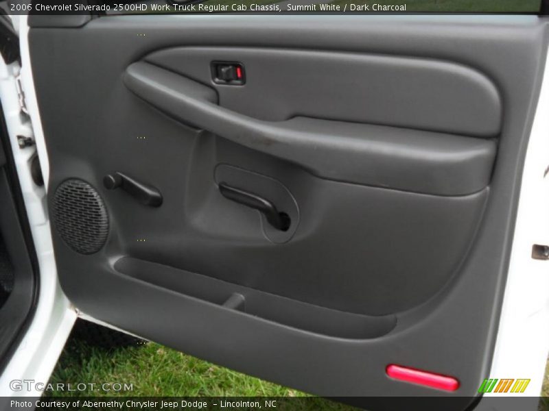 Summit White / Dark Charcoal 2006 Chevrolet Silverado 2500HD Work Truck Regular Cab Chassis