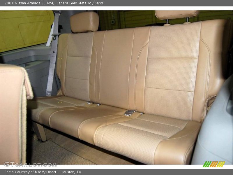Sahara Gold Metallic / Sand 2004 Nissan Armada SE 4x4
