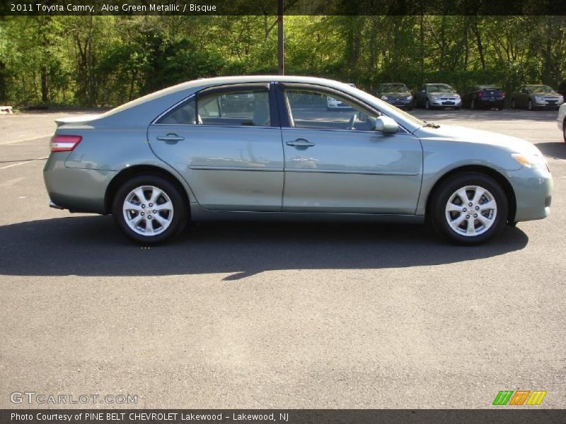 Aloe Green Metallic / Bisque 2011 Toyota Camry