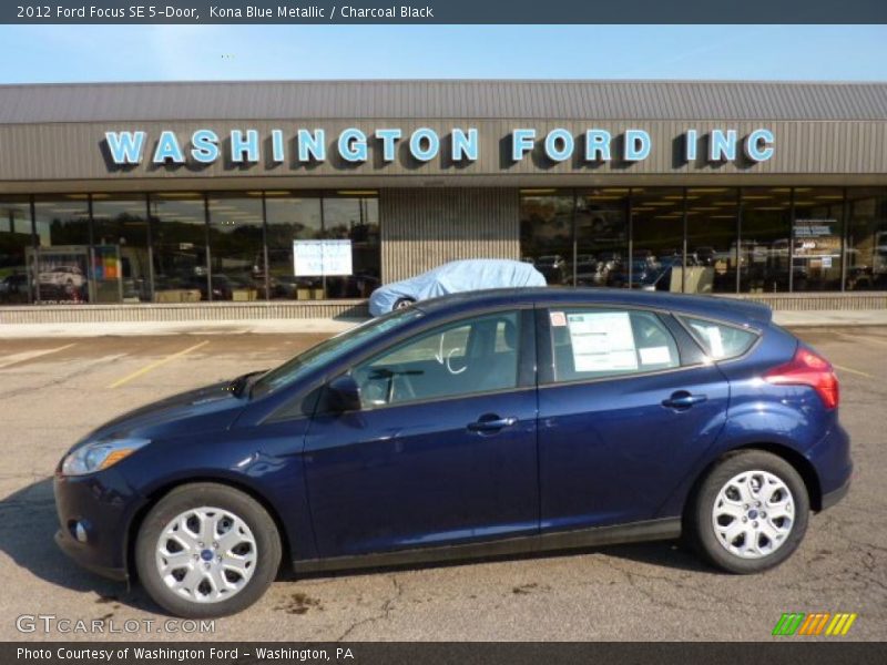 Kona Blue Metallic / Charcoal Black 2012 Ford Focus SE 5-Door