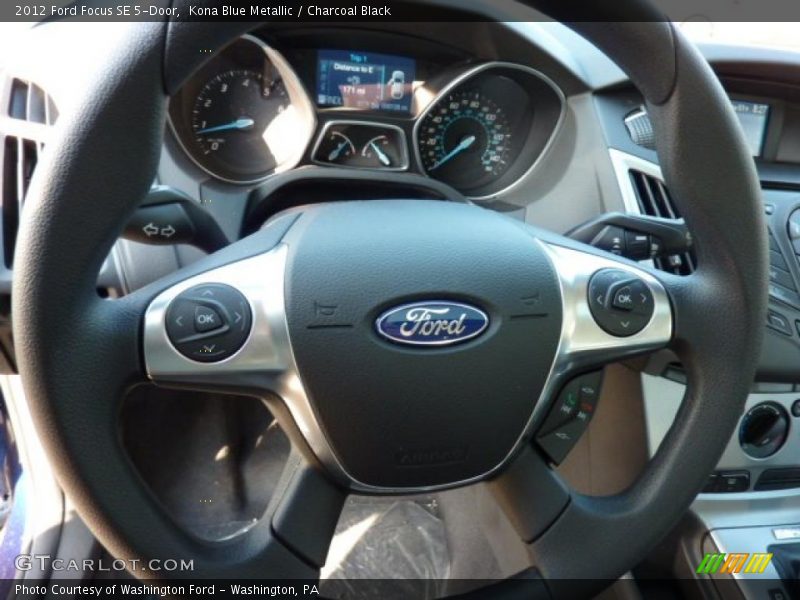 Kona Blue Metallic / Charcoal Black 2012 Ford Focus SE 5-Door
