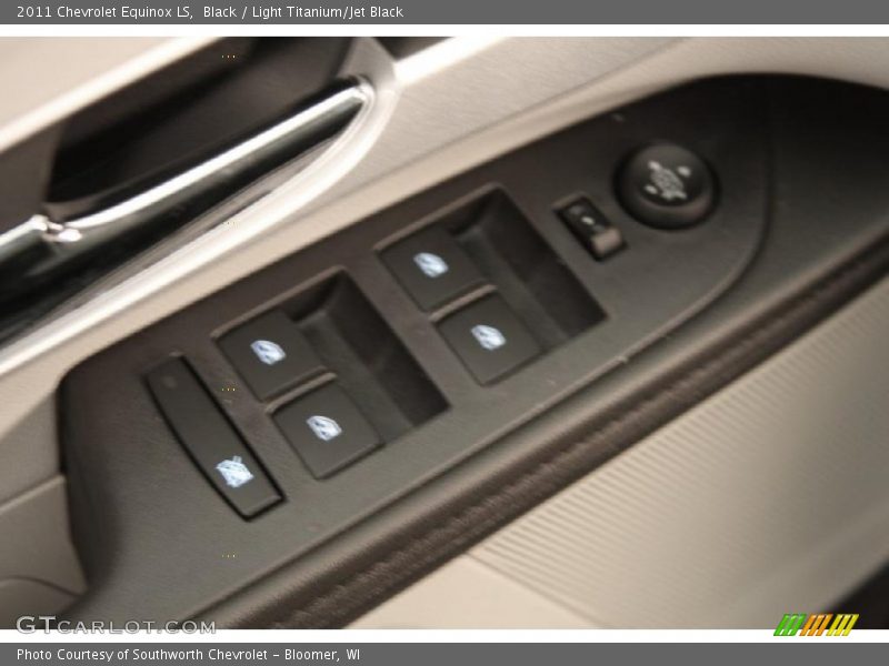 Black / Light Titanium/Jet Black 2011 Chevrolet Equinox LS