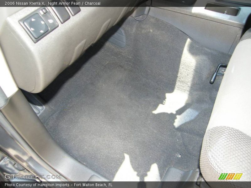 Night Armor Pearl / Charcoal 2006 Nissan Xterra X