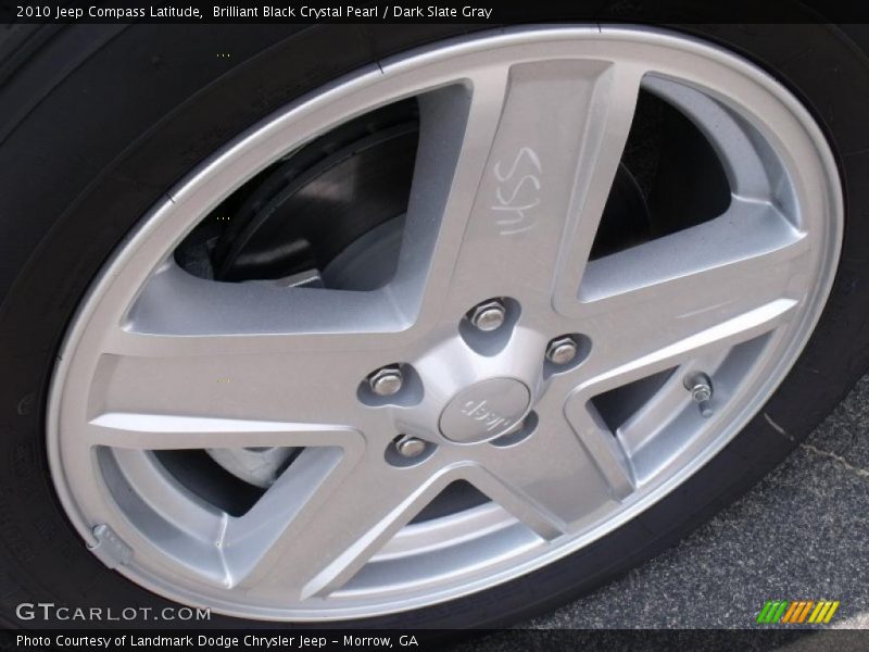 Brilliant Black Crystal Pearl / Dark Slate Gray 2010 Jeep Compass Latitude