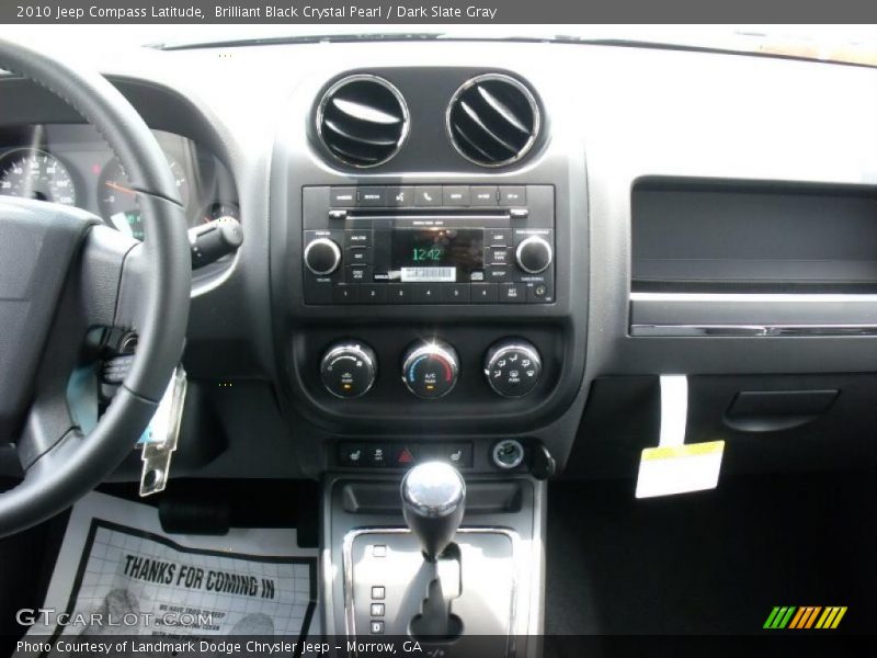 Brilliant Black Crystal Pearl / Dark Slate Gray 2010 Jeep Compass Latitude