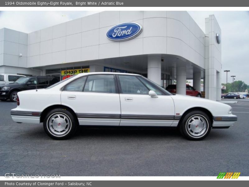 Bright White / Adriatic Blue 1994 Oldsmobile Eighty-Eight Royale