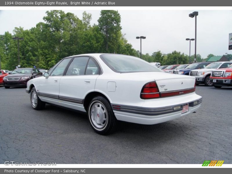 Bright White / Adriatic Blue 1994 Oldsmobile Eighty-Eight Royale