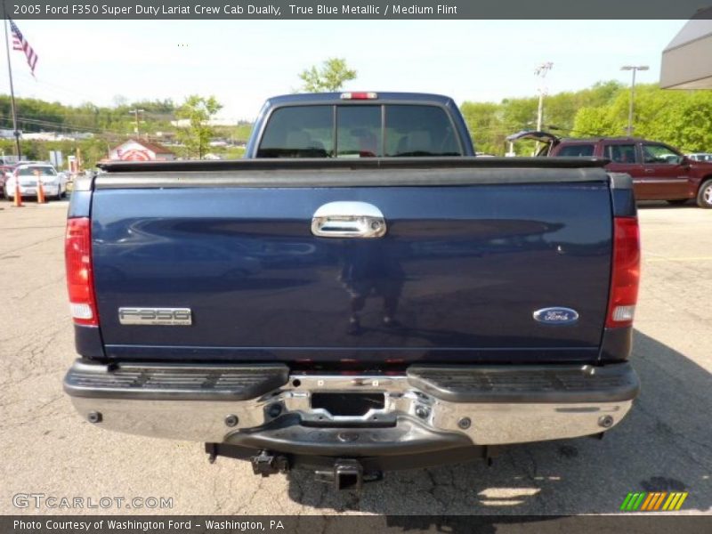 True Blue Metallic / Medium Flint 2005 Ford F350 Super Duty Lariat Crew Cab Dually