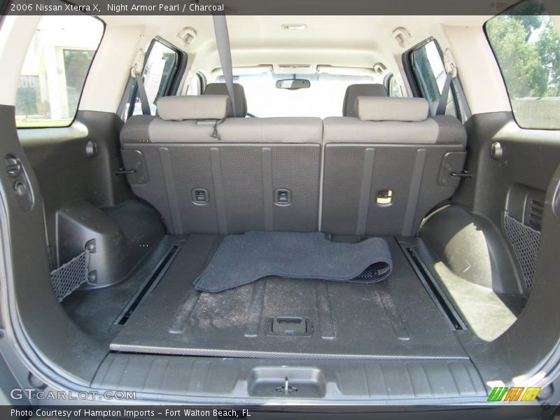 Night Armor Pearl / Charcoal 2006 Nissan Xterra X