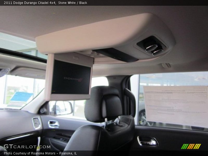 Stone White / Black 2011 Dodge Durango Citadel 4x4