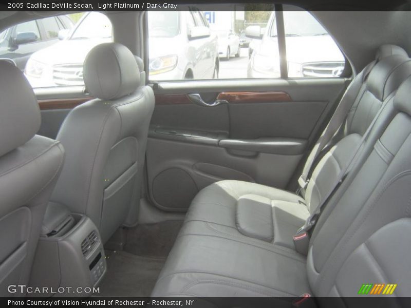 Light Platinum / Dark Gray 2005 Cadillac DeVille Sedan