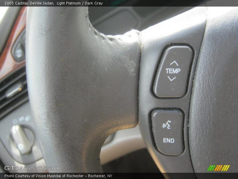 Light Platinum / Dark Gray 2005 Cadillac DeVille Sedan