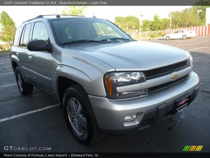 Silverstone Metallic / Light Gray 2005 Chevrolet TrailBlazer LS 4x4