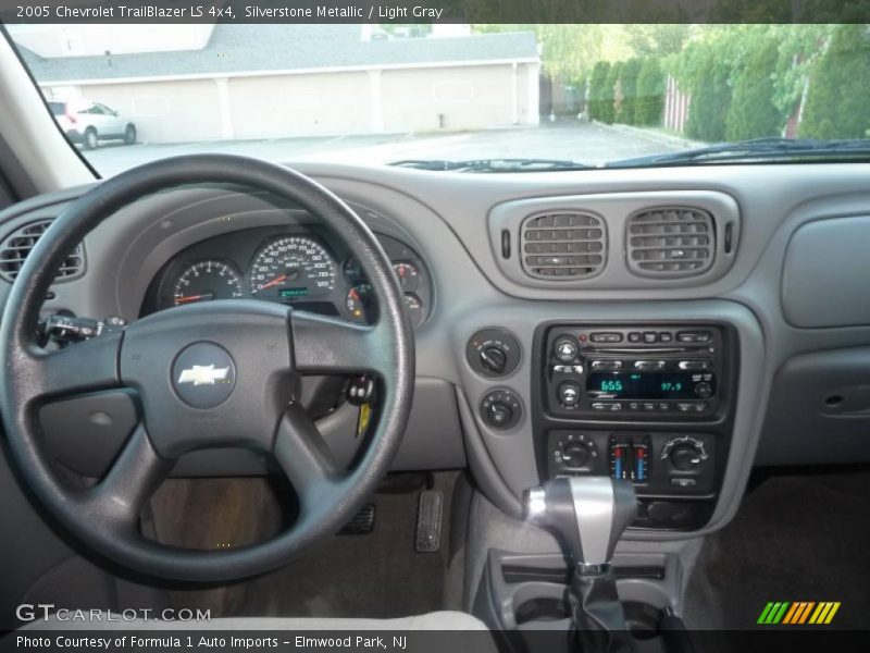 Silverstone Metallic / Light Gray 2005 Chevrolet TrailBlazer LS 4x4