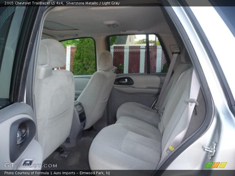 Silverstone Metallic / Light Gray 2005 Chevrolet TrailBlazer LS 4x4