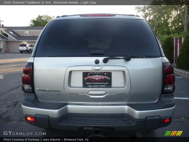 Silverstone Metallic / Light Gray 2005 Chevrolet TrailBlazer LS 4x4